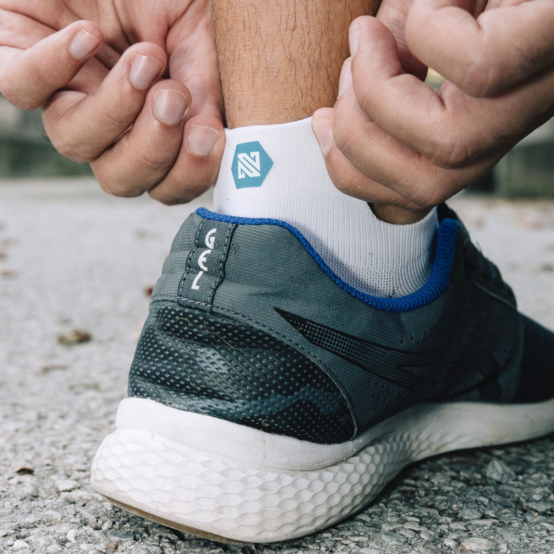 Weiße Sneaxx Socken.